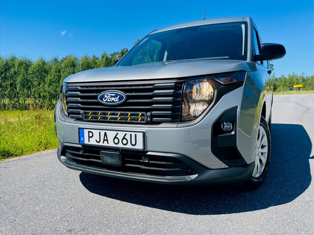 NEAT Smart Mount. Ford Courier 2024+. Super Captain Dual 600 Double Ref.