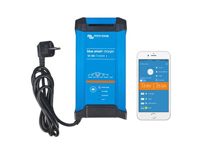 Victron Blue Smart IP22 Charger 12/20(3) 230V CEE 7/7